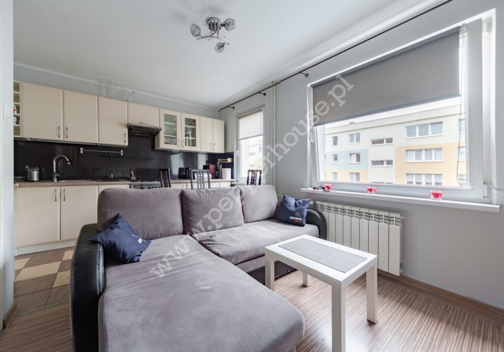 , Gdynia, Obłuże, adm. J. Unruga - listing photo no. 1