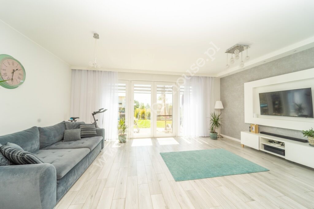 Dom na sprzedaż, Gdynia, Chwarzno-Wiczlino, Jachtowa - zdjęcie ofertowe nr 1